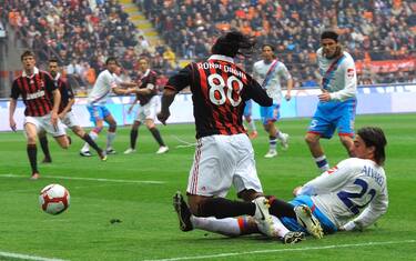 Alvarez: "Ronaldinho chiese di non picchiarlo più"