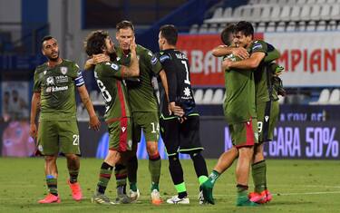 Simeone-gol al 93’, il Cagliari batte 1-0 la Spal