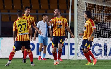 La Lazio cade ancora: 2-1 del Lecce in rimonta