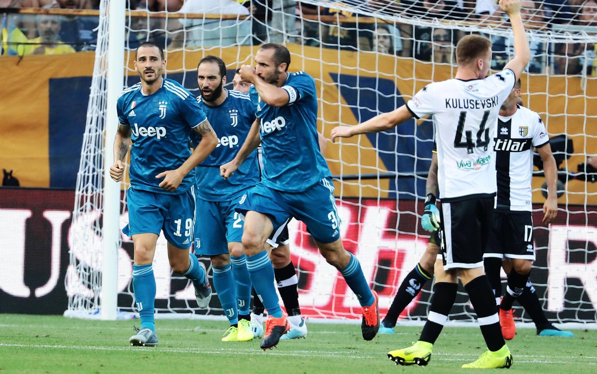 Il gol di Chiellini a Parma