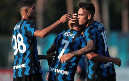 Inter show all'esordio: battuto 5-0 il Lugano