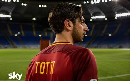 Serie tv Sky su Totti: ecco la prima foto dal set