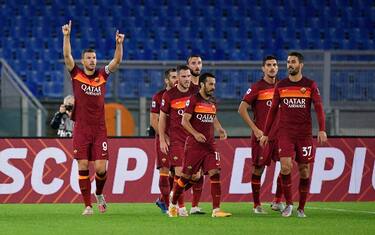 Doppio Dzeko, la Roma batte 5-2 il Benevento