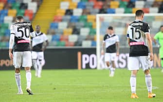 Udinese's players show their dejection at the end of the Italian Serie A soccer match Udinese Calcio vs Spezia ASC at the Friuli - Dacia Arena stadium in Udine, Italy, 30 September 2020. ANSA/GABRIELE MENIS