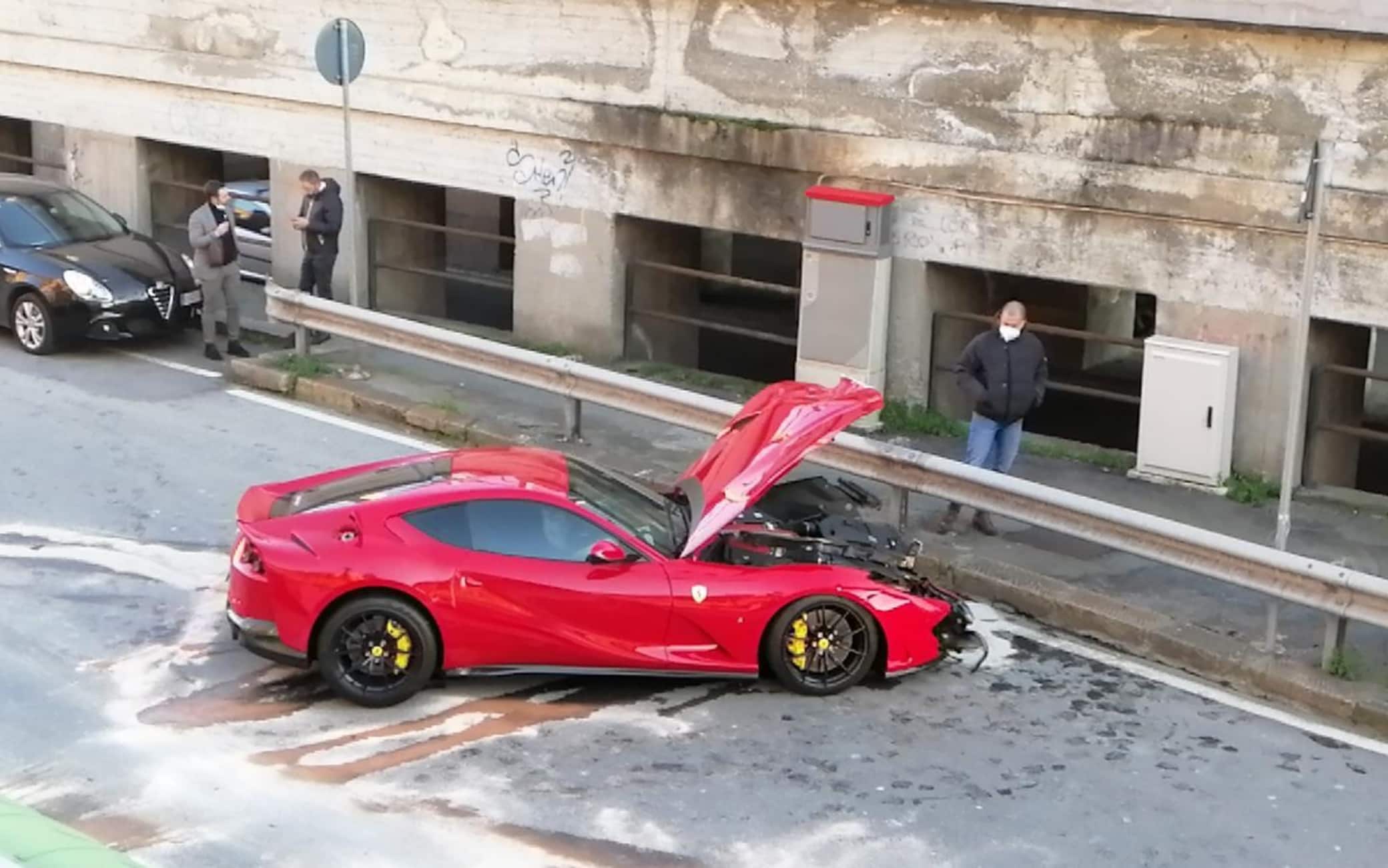 La Ferrari distrutta di Marchetti