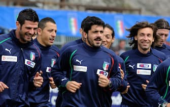 TURIN, ITALY - MAY 28:  Vincenzo Iaquinta, Angelo Palombo, Gennaro Gattuso, Mauro German Camoranesi and Andrea Pirlo of Italy during a training session on May 28, 2010 in Sestriere near Turin, Italy.  (Photo by Claudio Villa/Getty Images)