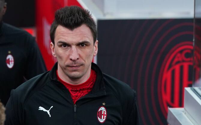 Mandzukic L Esordio In Milan Atalanta I Suoi Primi 20 Da Rossonero Foto Sky Sport