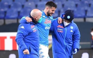 Distorsione alla caviglia per Manolas: out un mese