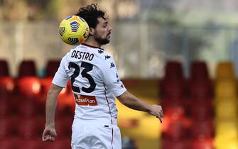 Foto Alessandro Garofalo/LaPresse 
20 dicembre 2020 Benevento, Italia 
sport calcio 
Benevento vs Genoa - Campionato di calcio Serie A TIM 2020/2021 - stadio Vigorito.
Nella foto: Mattia Destro Genoa

Photo Alessandro Garofalo/LaPresse 
December 20, 2020 Benevento, Italy 
sport soccer 
Benevento vs Genoa - Italian Football Championship League A TIM 2020/2021 - Vigorito stadium.
In the pic: Mattia Destro Genoa