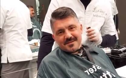 Gattuso, show anche dal barbiere. VIDEO