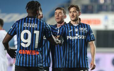 Foto Stefano Nicoli/LaPresse
03-03-2021 Bergamo (Italia)
Sport Calcio
Atalanta Vs Crotone - Seria A Tim 2020/2021
Stadio Gewiss
Nella Foto: Aleksej Miranchuk esulta dopo il gol con i compagni
Photo Stefano Nicoli/LaPresse
03-03-2021
Sport Soccer
Atalanta Vs Crotone Serie A Tim 2020/2021
Gewiss Stadium
In The Picture Aleksej Miranchuk celebrates after scoring with teammates
