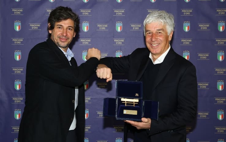 Albertini consegna la Panchina d'Oro a Gasperini (figc.it)