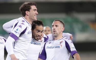 La Fiorentina si rialza, Verona battuto 2-1