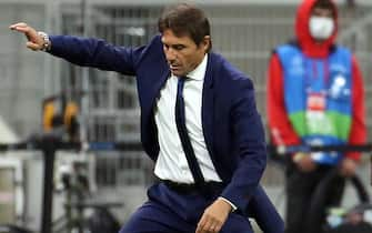 Inter Milan s coach Antonio Conte reacts during the UEFA Champions League Group B soccer match between Inter and VfL Borussia Mönchengladbach  at Giuseppe Meazza stadium in Milan 21 October 2020.
ANSA / MATTEO BAZZI