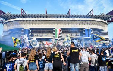 Festa scudetto, ok a 3mila tifosi fuori San Siro