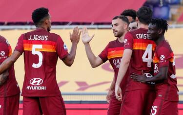"Manita" al Crotone, la Roma vince 5-0