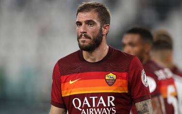 Salernitana, in difesa tentativo per Santon