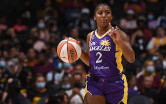 LOS ANGELES, CA - AUGUST 19:  Te'a Cooper #2 of the Los Angeles Sparks handles the ball during the game against the Atlanta Dream on August 19, 2021 at the Staples Center in Los Angeles, California. NOTE TO USER: User expressly acknowledges and agrees that, by downloading and/or using this Photograph, user is consenting to the terms and conditions of the Getty Images License Agreement. Mandatory Copyright Notice: Copyright 2021 NBAE (Photo by Juan Ocampo/NBAE via Getty Images)
