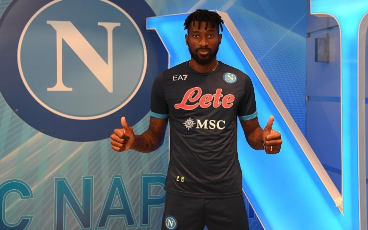 Napoli Primo Giorno A Castelvolturno Per Zambo Anguissa Lobotka Si Ferma Per Infortunio Sky Sport