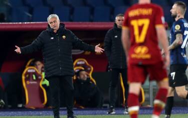 Roma in crisi tra errori di mercato e malumori