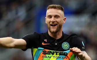 MILAN, ITALY - APRIL 09: Milan Skriniar of FC Internazionale looks on during the Serie A match between FC Internazionale and Hellas Verona FC at Stadio Giuseppe Meazza on April 09, 2022 in Milan, Italy. (Photo by Marco Luzzani/Getty Images)