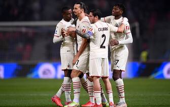 BOLOGNA, ITALY - October 23, 2021: Zlatan Ibrahimovic (C) of AC Milan celebrates with Pierre Kalulu, Davide Calabria and Rafael Leao of AC Milan after scoring a goal during the Serie A football match between Bologna FC and AC Milan. (Photo by Nicolò Campo/Sipa USA)