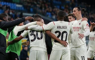 Junior Messias (AC Milan) celebrates with his teammates  after scoring his sideâ&#x80;&#x99;s second goal  during  Genoa CFC vs AC Milan, italian soccer Serie A match in Genova, Italy, December 01 2021
