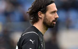 ROME, ITALY - APRIL 02:  Andrea Consigli of US Sassuolo looks on during the Serie A match between SS Lazio and US Sassuolo at Stadio Olimpico on April 2, 2022 in Rome, Italy.  (Photo by Giuseppe Bellini/Getty Images)