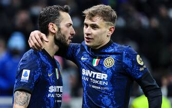 Hakan Calhanoglu of FC Internazionale and Nicolo Barella of FC Internazionale celebrate during the Serie A 2021/22 football match between FC Internazionale and Cagliari Calcio at Giuseppe Meazza Stadium, Milan, Italy on December 12, 2021