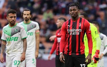 Rafael Leao of AC Milan looks on during the Serie A 2021/22 football match between AC Milan and US Sassuolo at Giuseppe Meazza Stadium, Milan, Italy on November 28, 2021