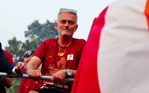 Roma, Mourinho: ‘A história não pode ser apagada, mas tenho que pensar nas consequências’