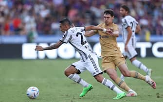 DALLAS, TX - JULY 26: Angel Di Maria #22 of Juventus FC controls the ball during the preseason friendly match between FC Barcelona and Juventus FC at Cotton Bowl on July 26, 2022 in Dallas, Texas. (Photo by Omar Vega/Getty Images)