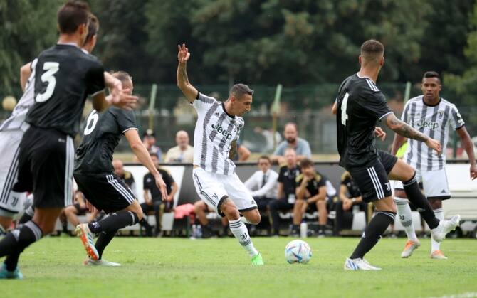 Juventus 2-0 Juventus U23 Highlights  Locatelli & Bonucci score in Villar  Perosa return! 