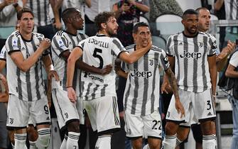 (220816) -- TURIN, Aug. 16, 2022 (Xinhua) -- Juventus' Angel Di Maria (3rd R) celebrates his goal with his teammates during a Serie A football match between Juventus and Sassuolo in Turin, Italy, on Aug. 15, 2022. (Photo by Federico Tardito/Xinhua) - Fei Delike¡¤taerdituo -//CHINENOUVELLE_sipa.0120/2208160832/Credit:CHINE NOUVELLE/SIPA/2208160845