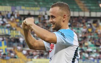 Napoli’s Stanislav Lobotka jubilates after scoring the goal 2-4 during the Italian Serie A soccer match Hellas Verona vs SSC Napoli at Marcantonio Bentegodi stadium in Verona, Italy, 15 August 2022.
ANSA/SIMONE VENEZIA