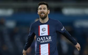 epa10447681 Paris Saint Germain's Lionel Messi reacts during the French Ligue 1 soccer match between PSG and Toulouse FC at the Parc des Princes stadium in Paris, France, 04 February 2023.  EPA/YOAN VALAT