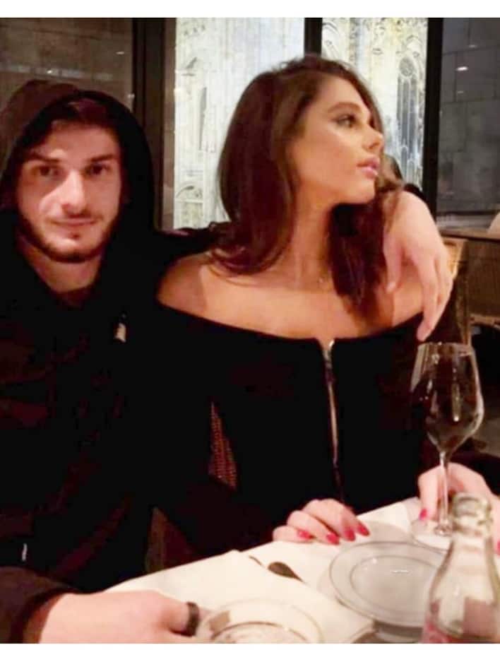 Kvaratskhelia (Napoli) e la fidanzata Nitsa Tavadze benedetti dal