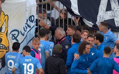 Lazio nervosa e delusa: duro confronto coi tifosi