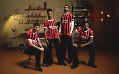 Il Milan torna alla tradizione: la maglia 2024-25