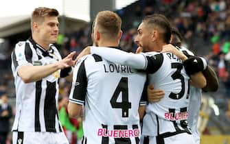 Udinese's Roberto Pereyra (L) jubilates with his teammates after scoring the goal during the Italian Serie A soccer match Udinese Calcio vs UC Sampdoria at the Friuli - Dacia Arena stadium in Udine, Italy, 8 May 2023. ANSA / GABRIELE MENIS