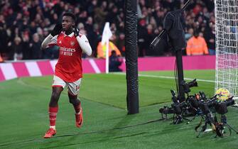 epa10423829 Arsenal's Eddie Nketiah's celebrates his late winner during the English Premier League soccer match between Arsenal London and Manchester United in London, Britain, 22 January 2023.  EPA/Andy Rain EDITORIAL USE ONLY. No use with unauthorized audio, video, data, fixture lists, club/player publications
