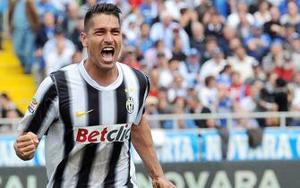 FC Juventus Marco Borriello celebrates after scoring the 0-2 during the Serie A soccer match between Novara and Juventus at the Silvio Piola stadium in Novara, Italy, 29 April 2012. ANSA/DANIEL DAL ZENNARO