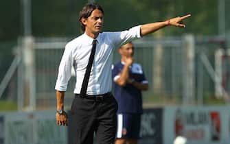 MILAN, ITALY - SEPTEMBER 09:  The new coach of AC Milan juvenile Filippo Inzaghi gestures during the juvenile match between AC Milan and Bologna FC on September 9, 2012 in Milan, Italy.  (Photo by Marco Luzzani/Getty Images)
