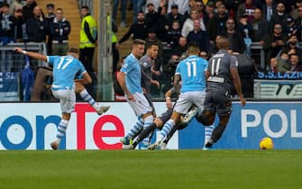 ROME, ITALY - DECEMBER 01: Ciro Immobile of SS Lazio scores his first goal during the Serie A match between SS Lazio and Udinese Calcio at Stadio Olimpico on December 01, 2019 in Rome, Italy. (Photo by Giampiero Sposito/Getty Images)