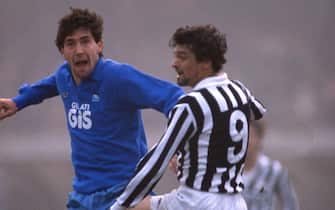 TURIN, ITALY - FEBRUARY 05: Juventus player Alessandro Altobelli during Juventus - Pescara, on February 05, 1989 in Turin, Italy. (Photo by Juventus FC - Archive/Juventus FC via Getty Images)