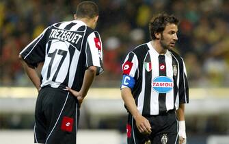 ***** Collection Juventus *****

&#xa9; MARCO ROSI  \ LAPRESSE
6-05-2003 MADRID
SPORT - CALCIIO
CHAMPIONS LEAGUE -SEMIFINALE  REAL MADRID - JUVENTUS
NELLA FOTO DAVID TREZEGUET E ALESSANDRO DEL PIERO