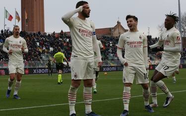 Il Milan domina e sale in vetta: 3-0 al Venezia