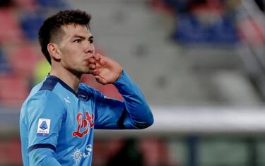 Lozano stende il Bologna: 2-0 Napoli al Dall'Ara
