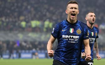 Inter Milan’s Ivan Perisic jubilates after scoring goal of 1 to 0 during the Italian serie A soccer match between FC Inter  and Milan at Giuseppe Meazza stadium in Milan, 5 February   2022.
ANSA / MATTEO BAZZI