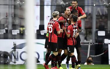 MILAN, ITALY - September 12, 2021: Zlatan Ibrahimovic of AC Milan celebrates with his teammates after scoring a goal during the Serie A football match between AC Milan and SS Lazio. (Photo by NicolÃ² Campo/Sipa USA)